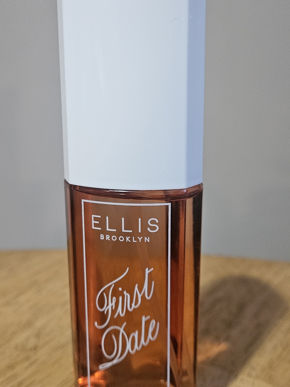 Ellis Brooklyb First Date Body Mist.  — 90ml